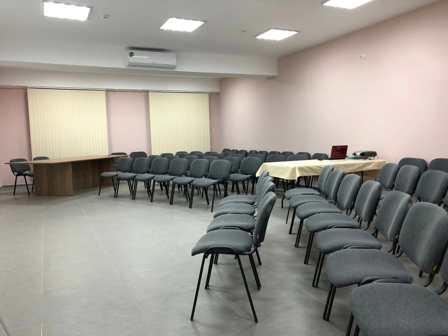 Отель Central Inn Conference