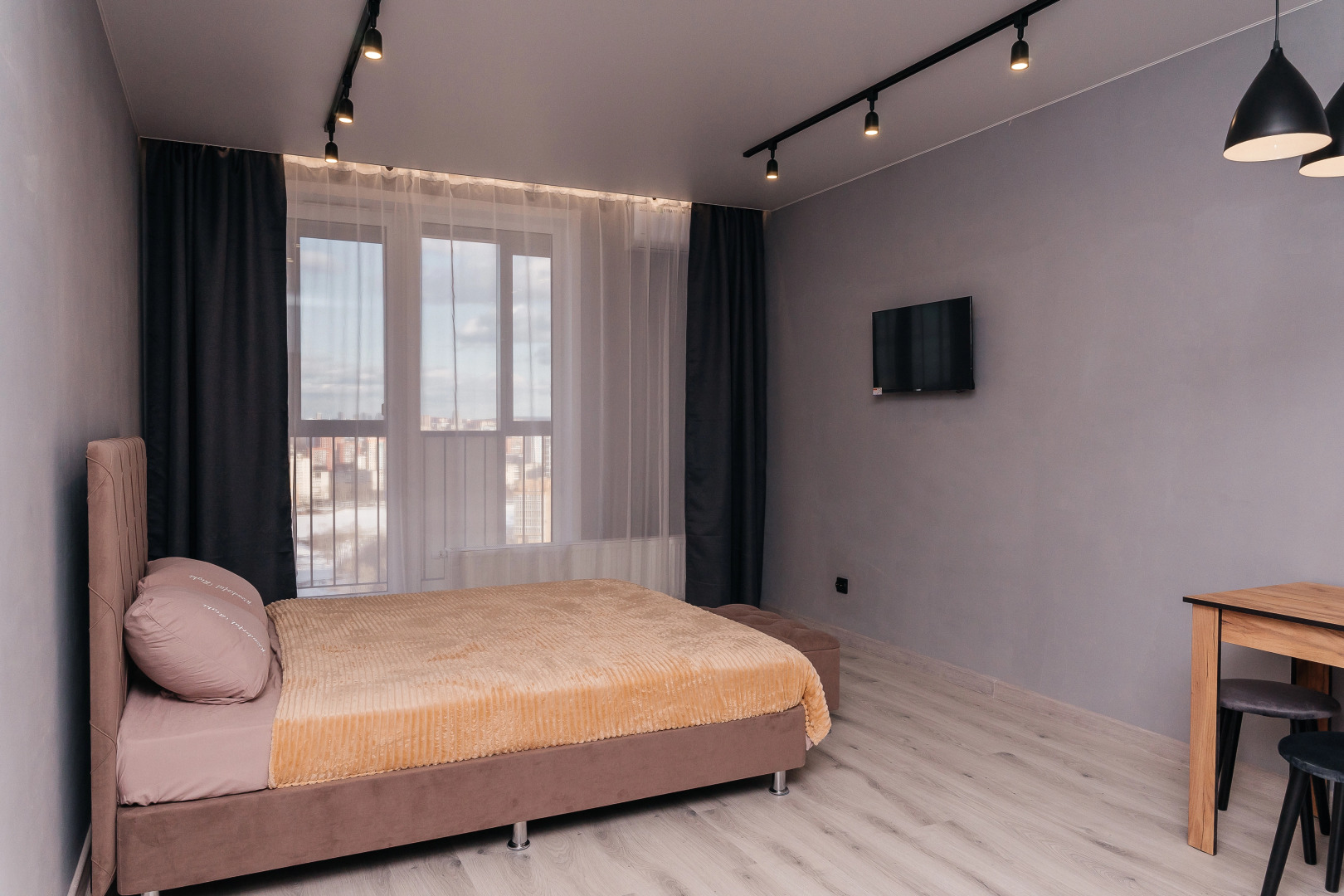 Квартира Стильная Студия с Джакузи Рядом с ЖД Вокзалом