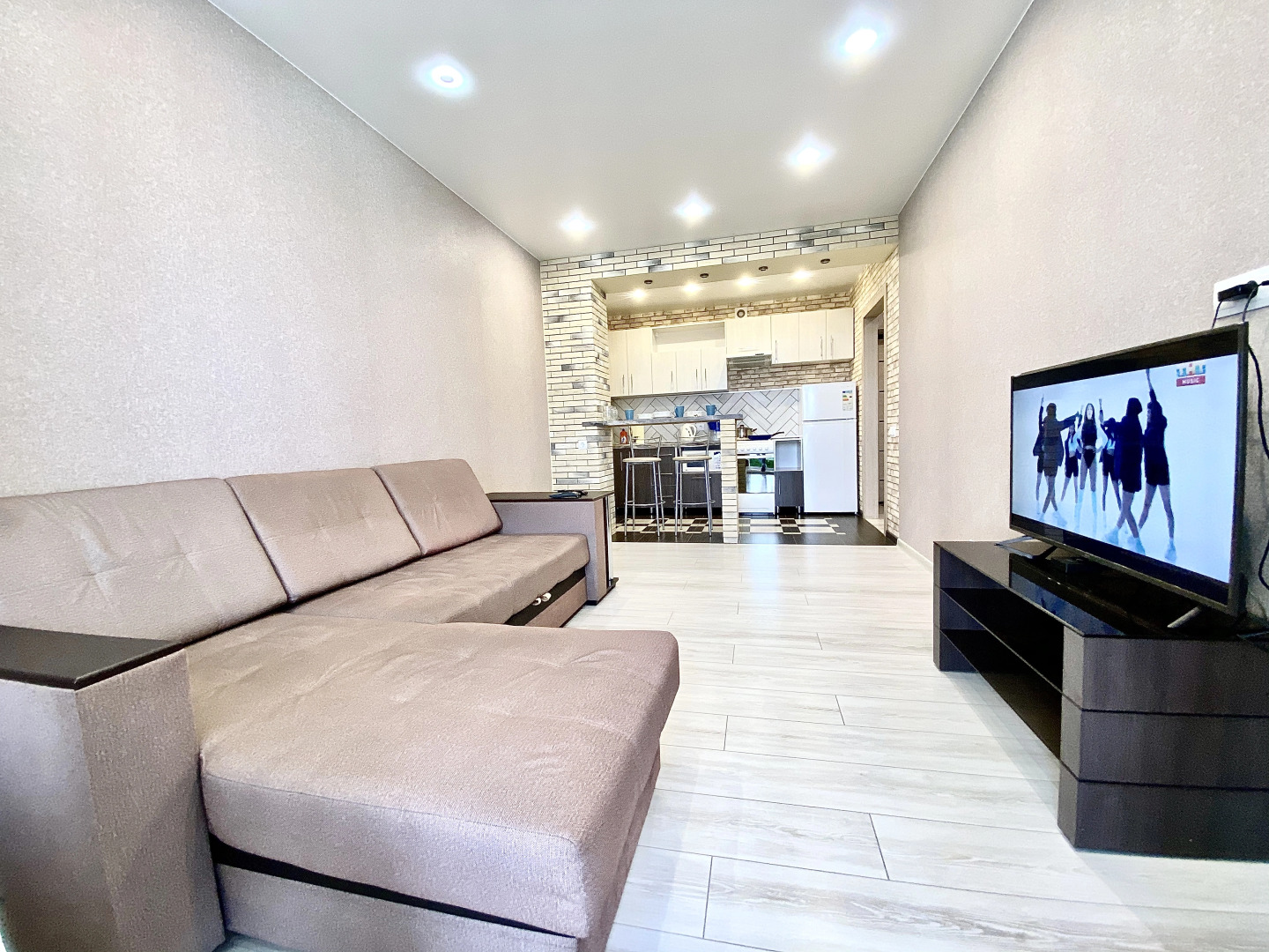 Апартаменты в городе Барнауле Молодежная 136