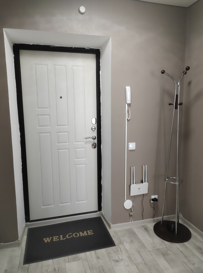 Апартаменты Вирджиния до 4 Чел. на Возрождения 51 Пятница Сеть Посуточных Квартир