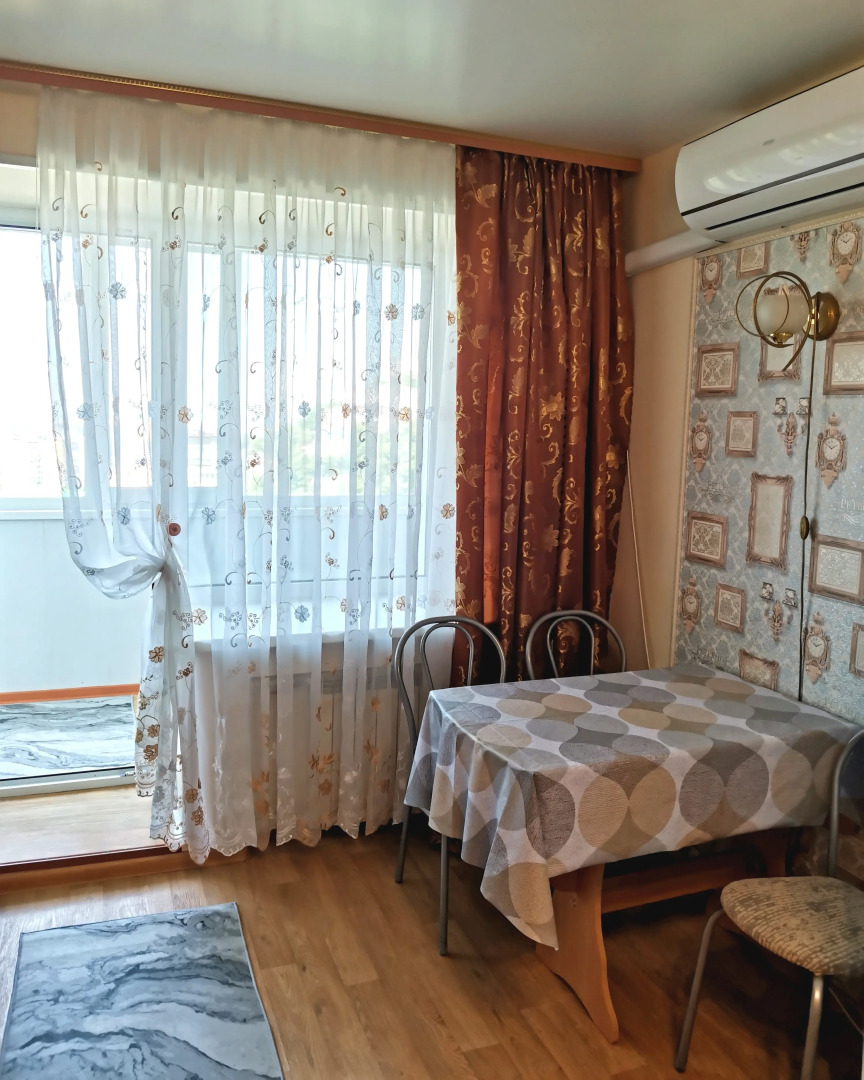 Квартира с видом на Золотой мост возле центра