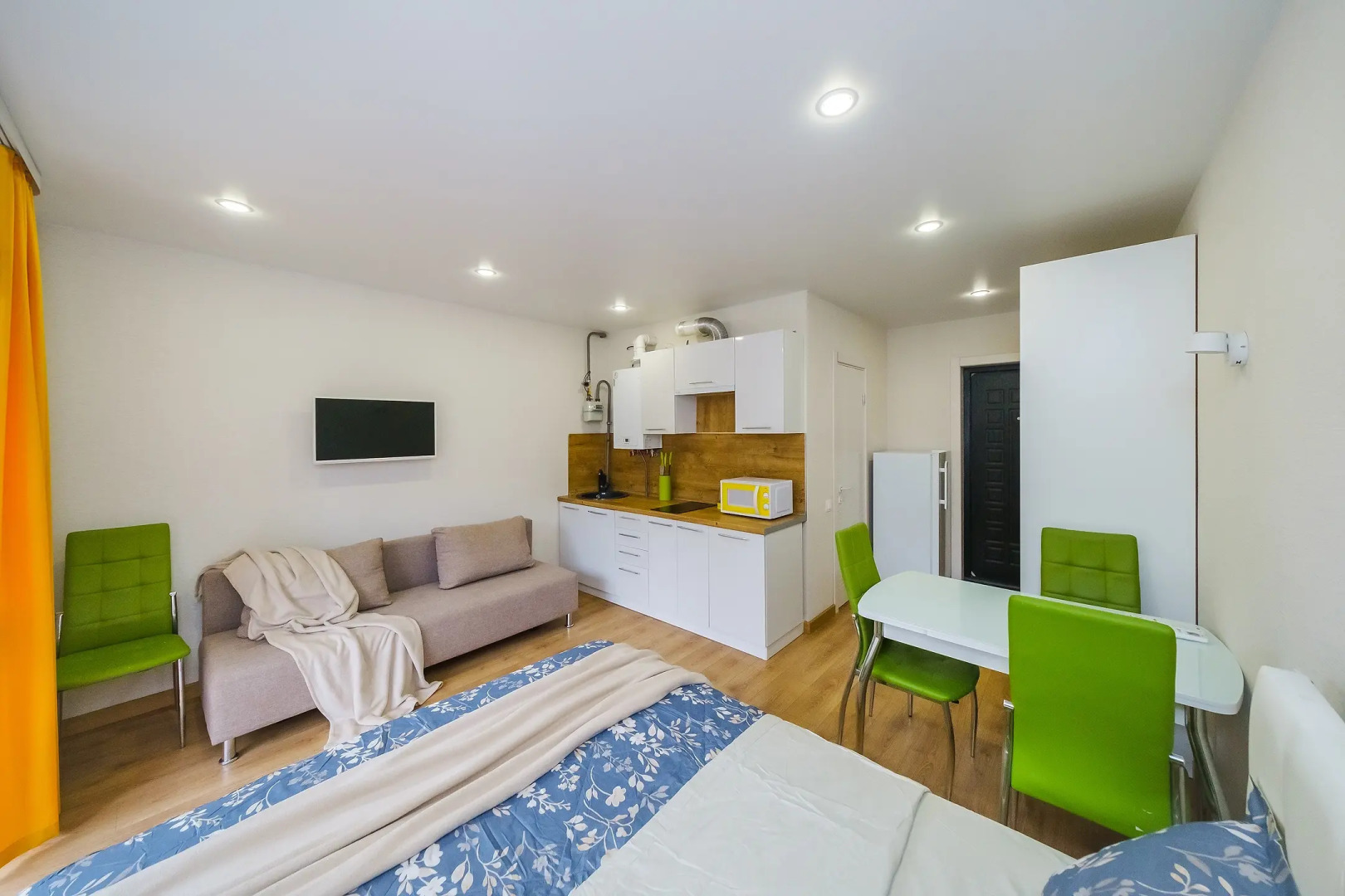 Апартаменты Волжская 83А 1