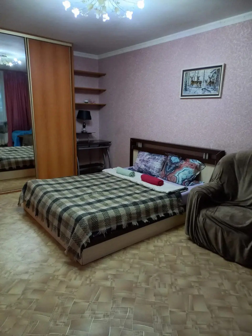 Апартаменты на Есенина 12а