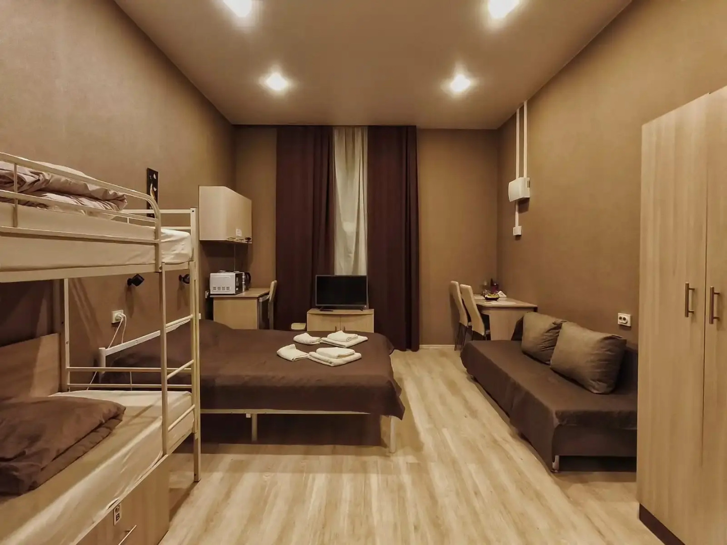 Отель Героев России