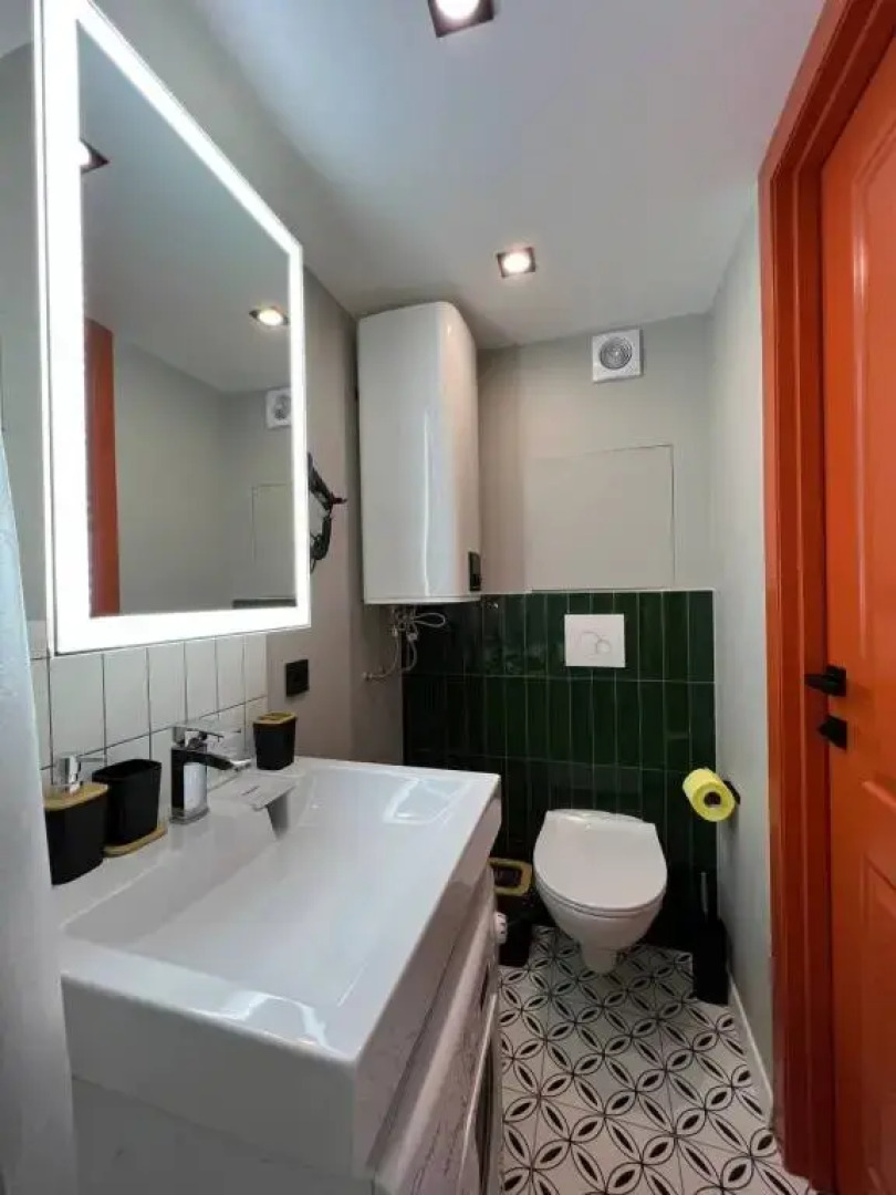 Уютная студия Emerald Forest у метро Электрозаводская