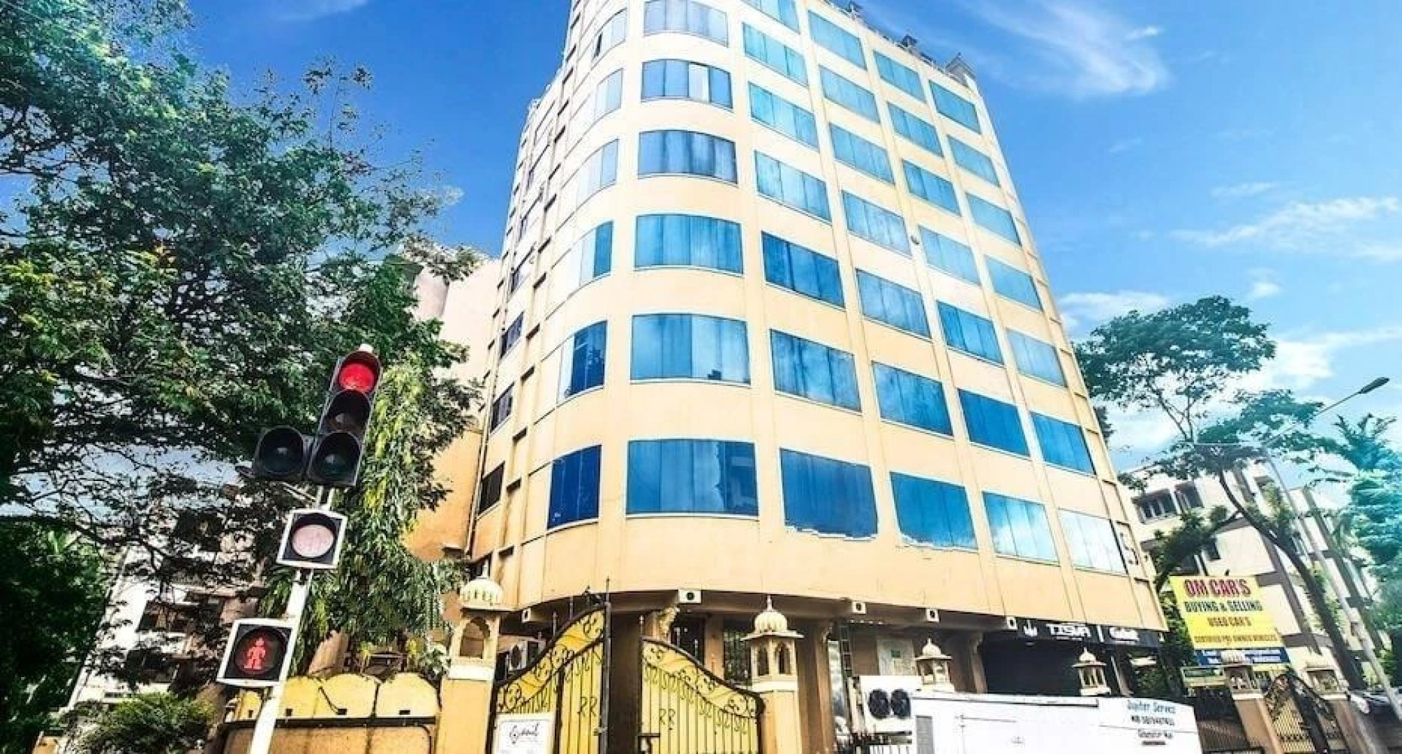 Отель The Pacific