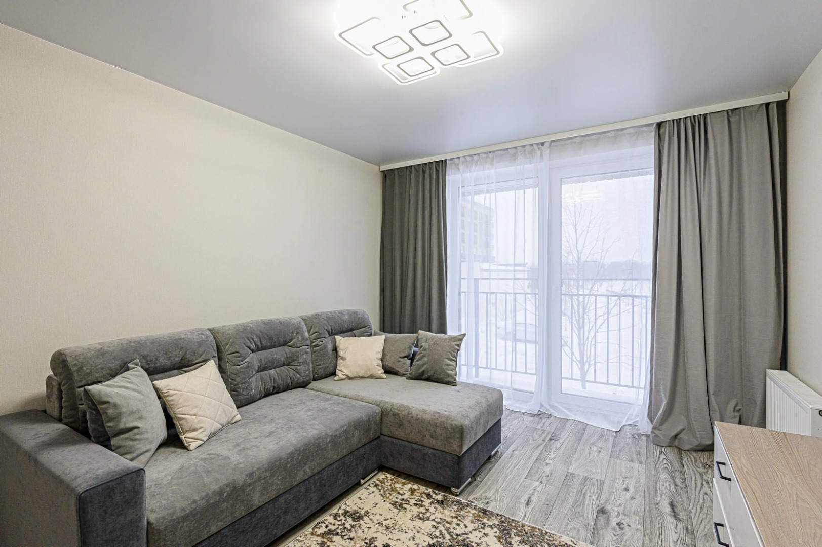 Апартаменты Stepanenkov Евродвухкомнатная квартира на улице Владимира Заровного 34