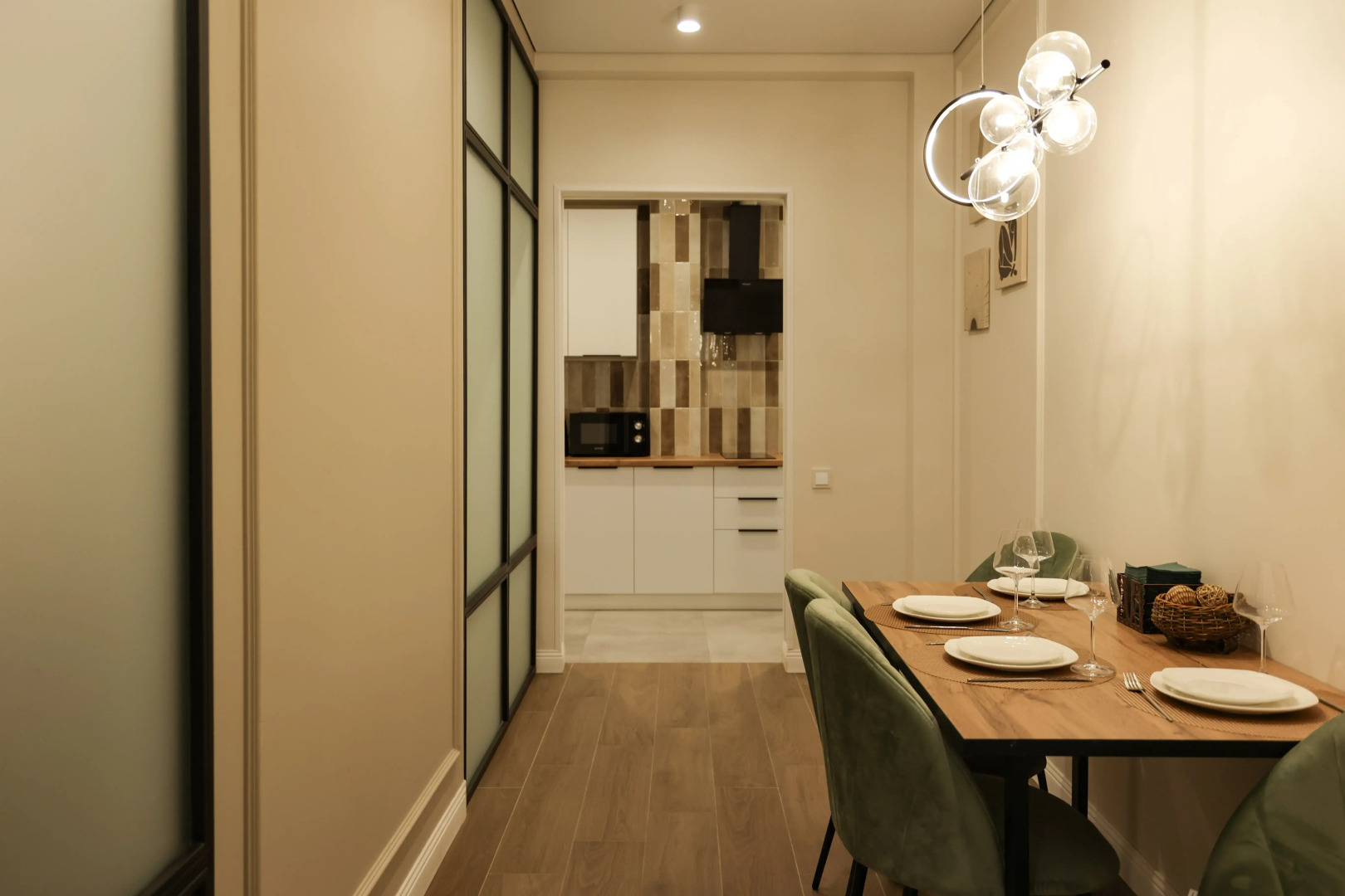 Апартаменты двухкомнатные Премиум в центре