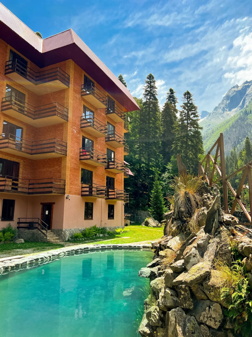 Отель Таулу