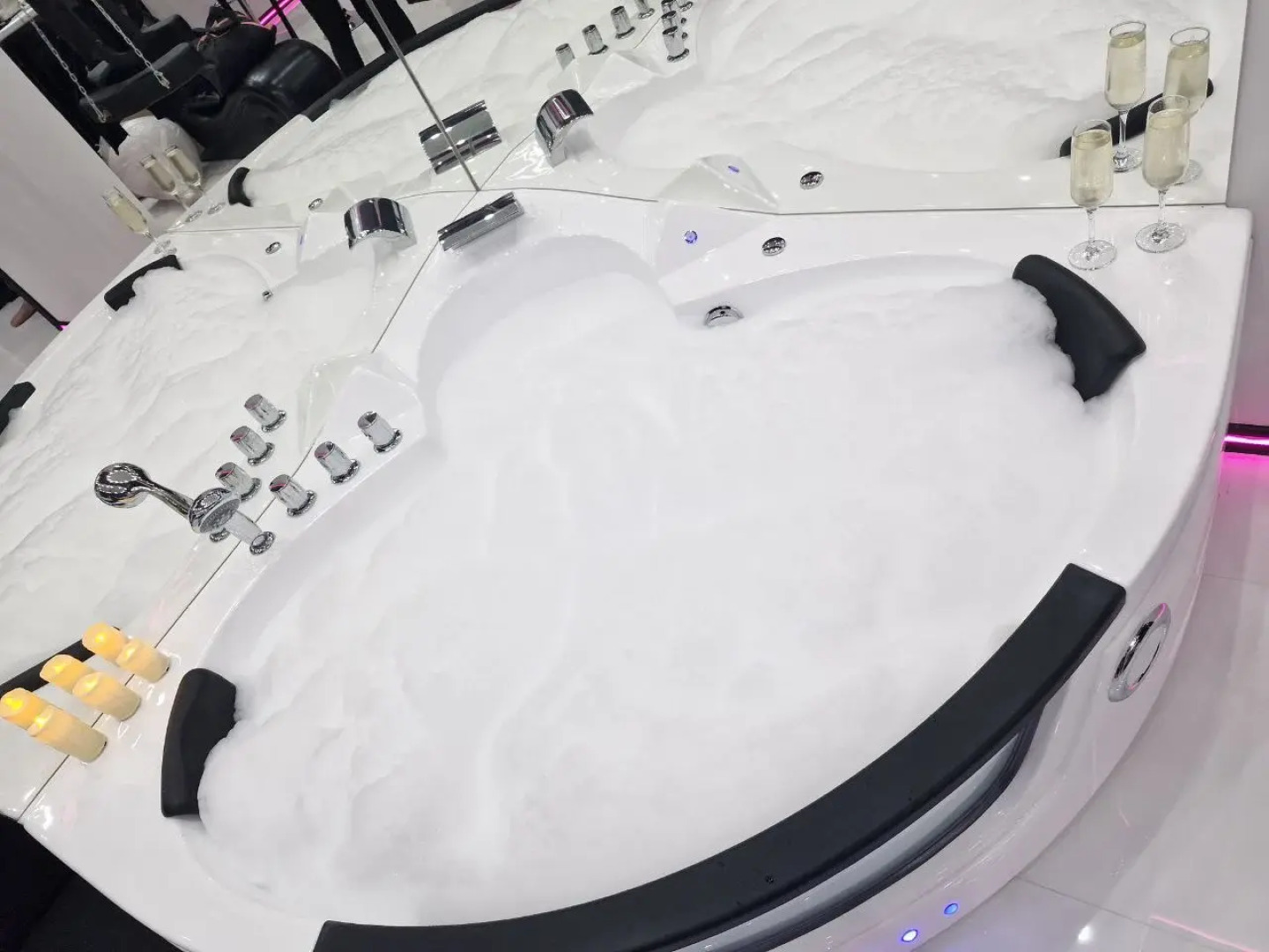 Апартаменты с джакузи