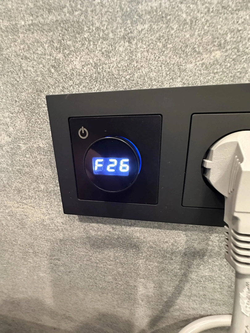 Апартаменты у Елены  ЖК Авиатор