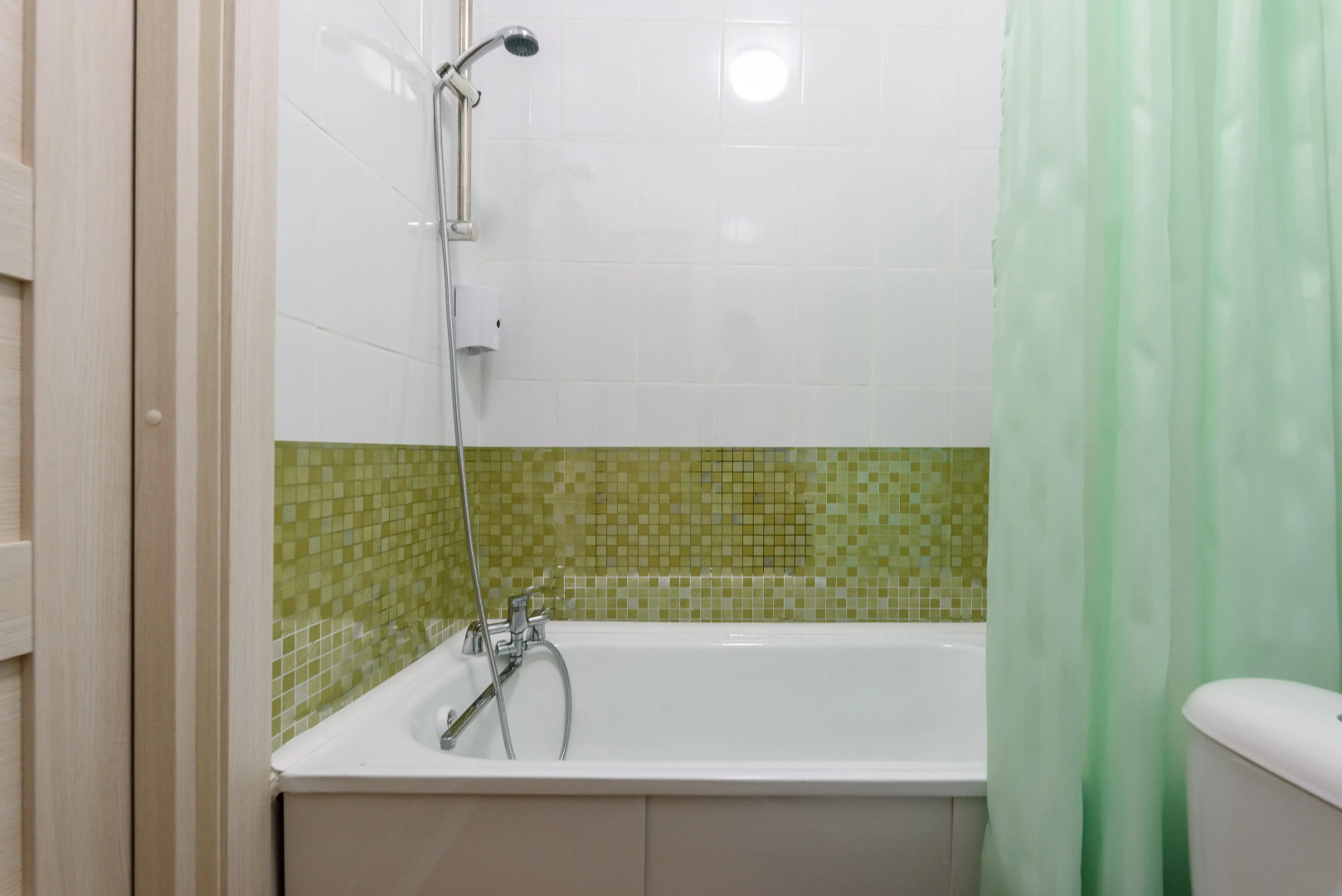 Апартаменты Voyage Lime Style на Парашютной 42/2