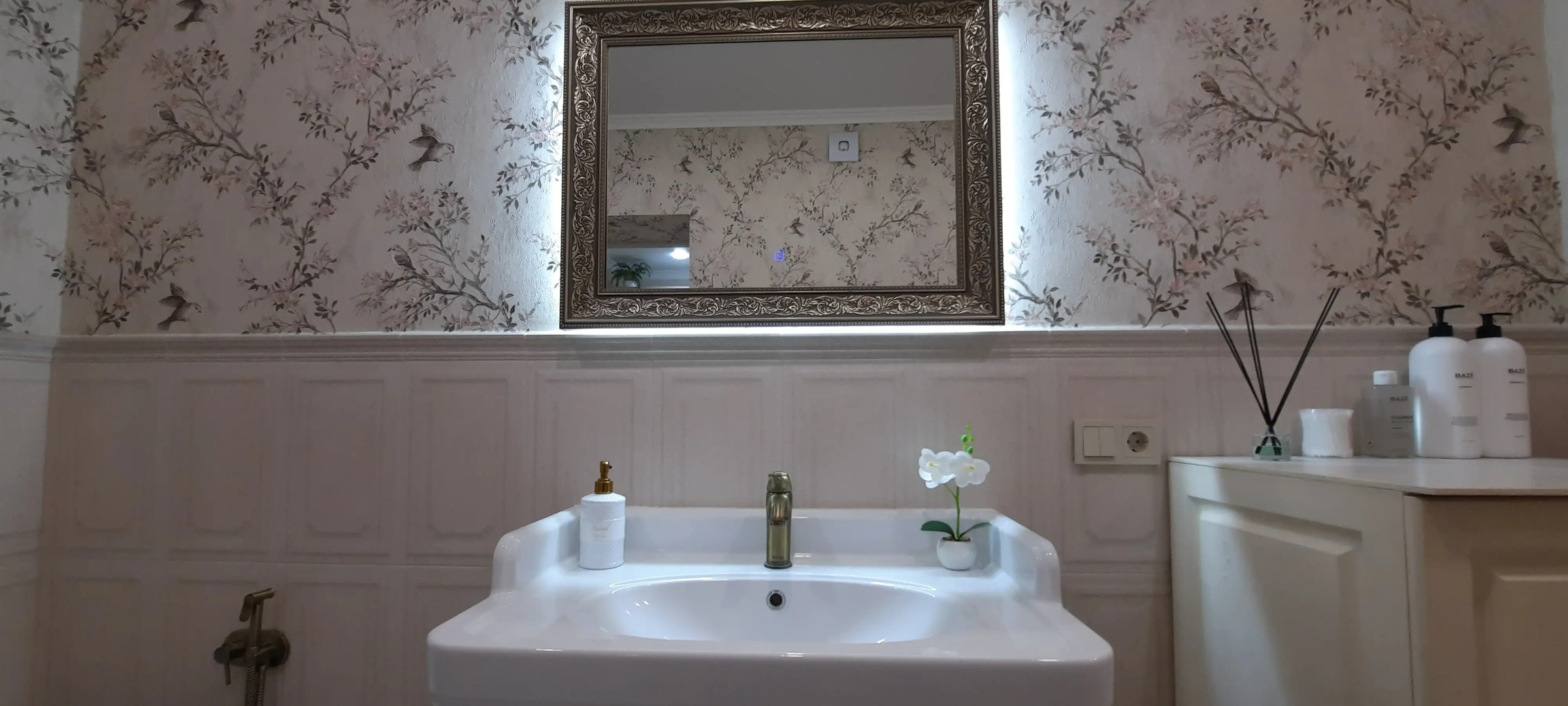 Квартира Комфортабельная студия с красивым видом на аллею Героев