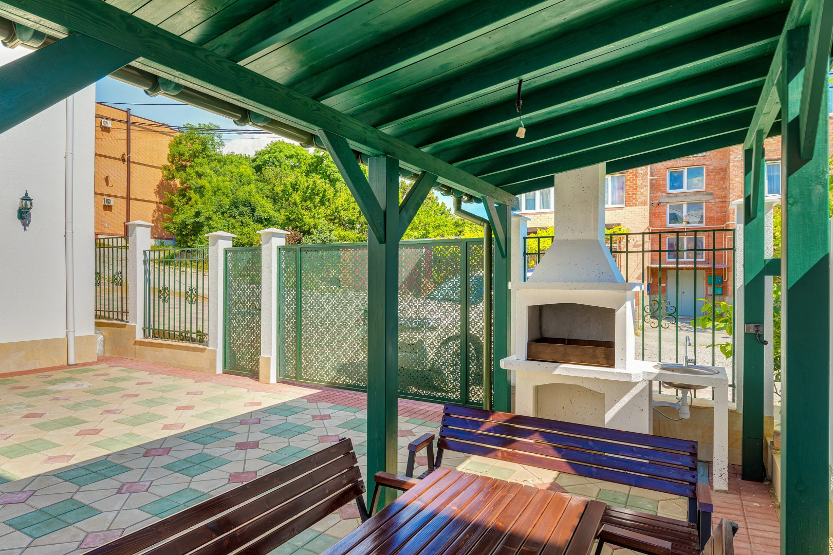 Отель Атлас