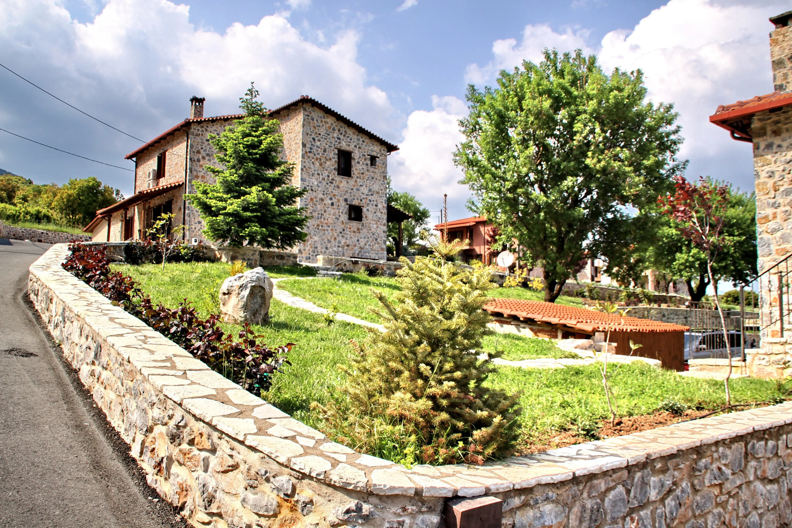 Отель Menalia Villas & Suites