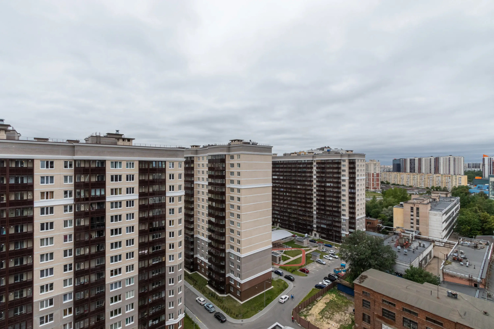 Квартира RoomyRoom Emerald