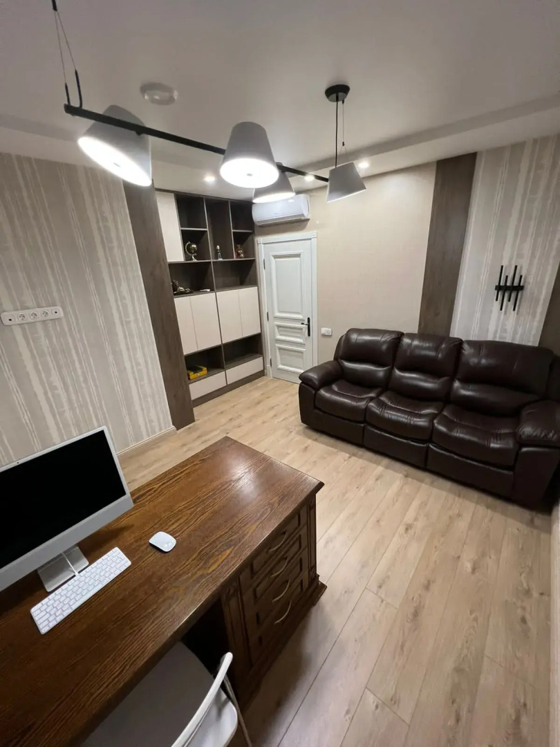 Вилла в Закрытом Поселке с Пляжем