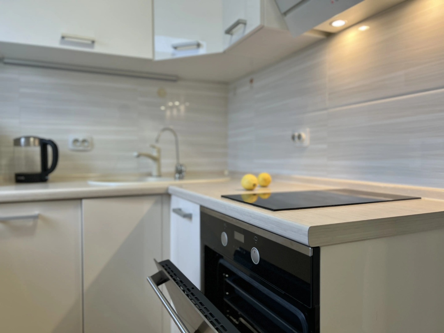 Квартира 2-ком Сахалинская 19-12