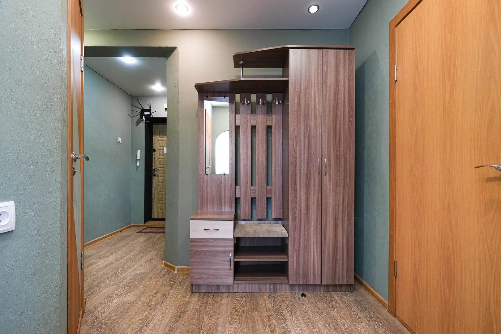 Квартира возле ЖД вокзала