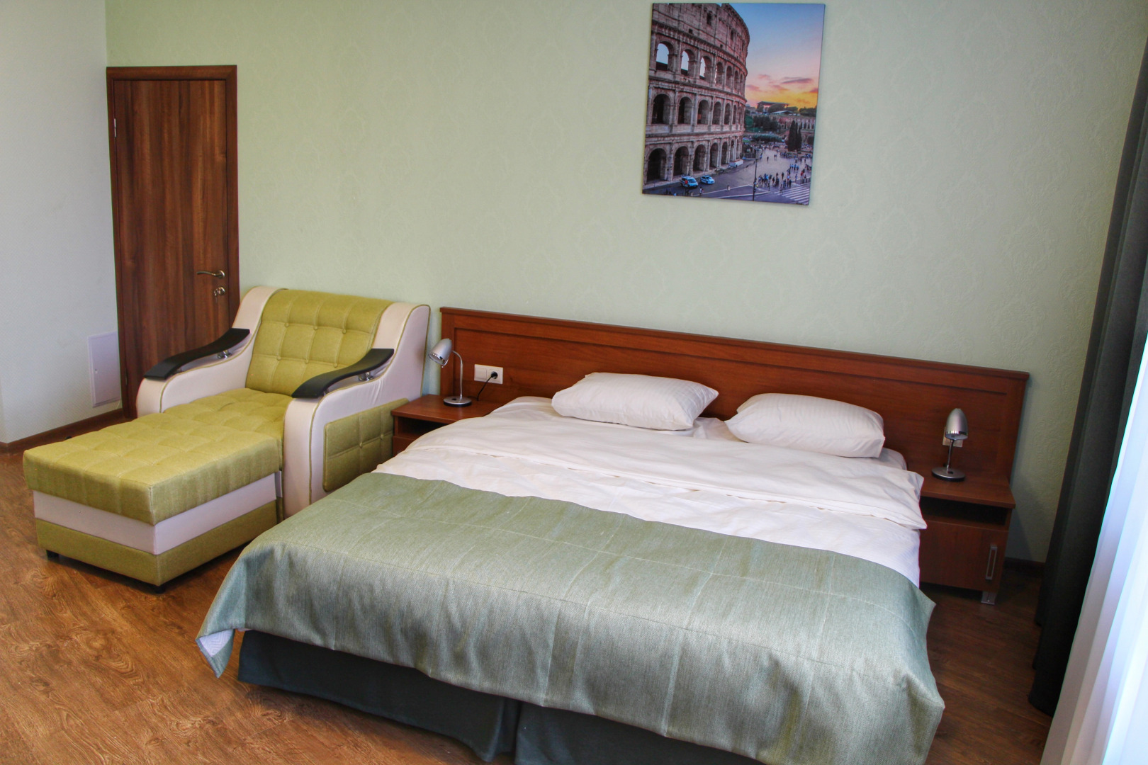 Отель Колизей на Вокзальной