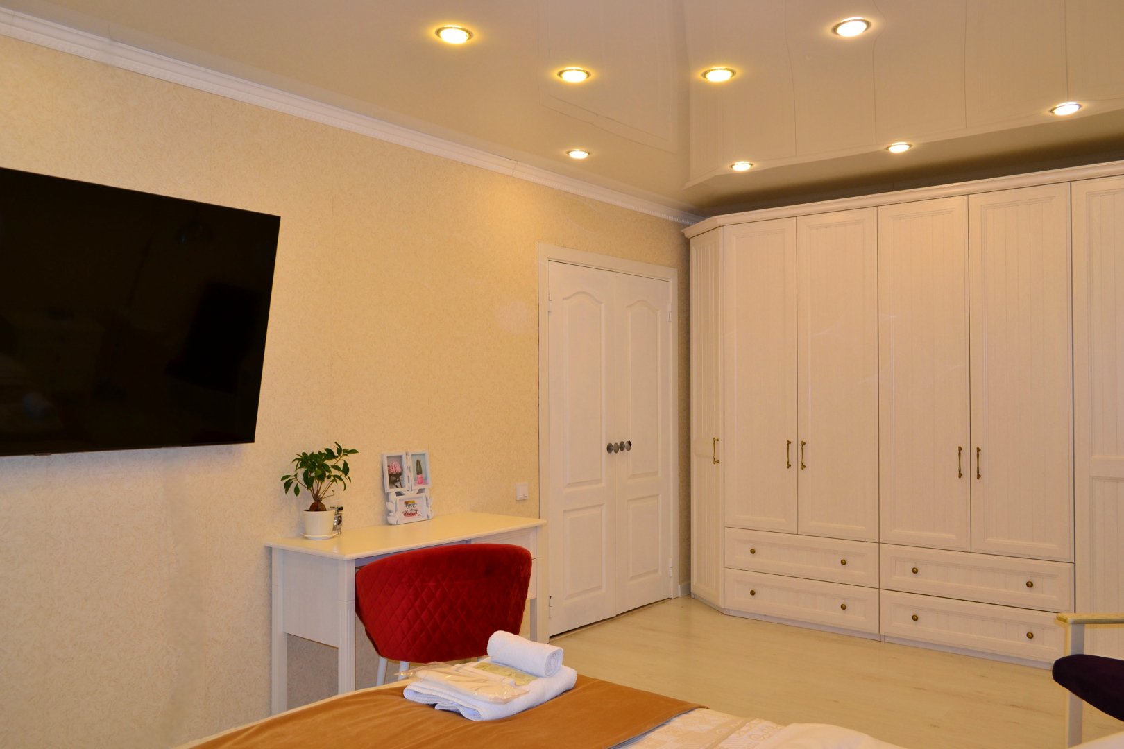 Квартира ЭмиЛи Центр — Современные апартаменты для вашего отдыха