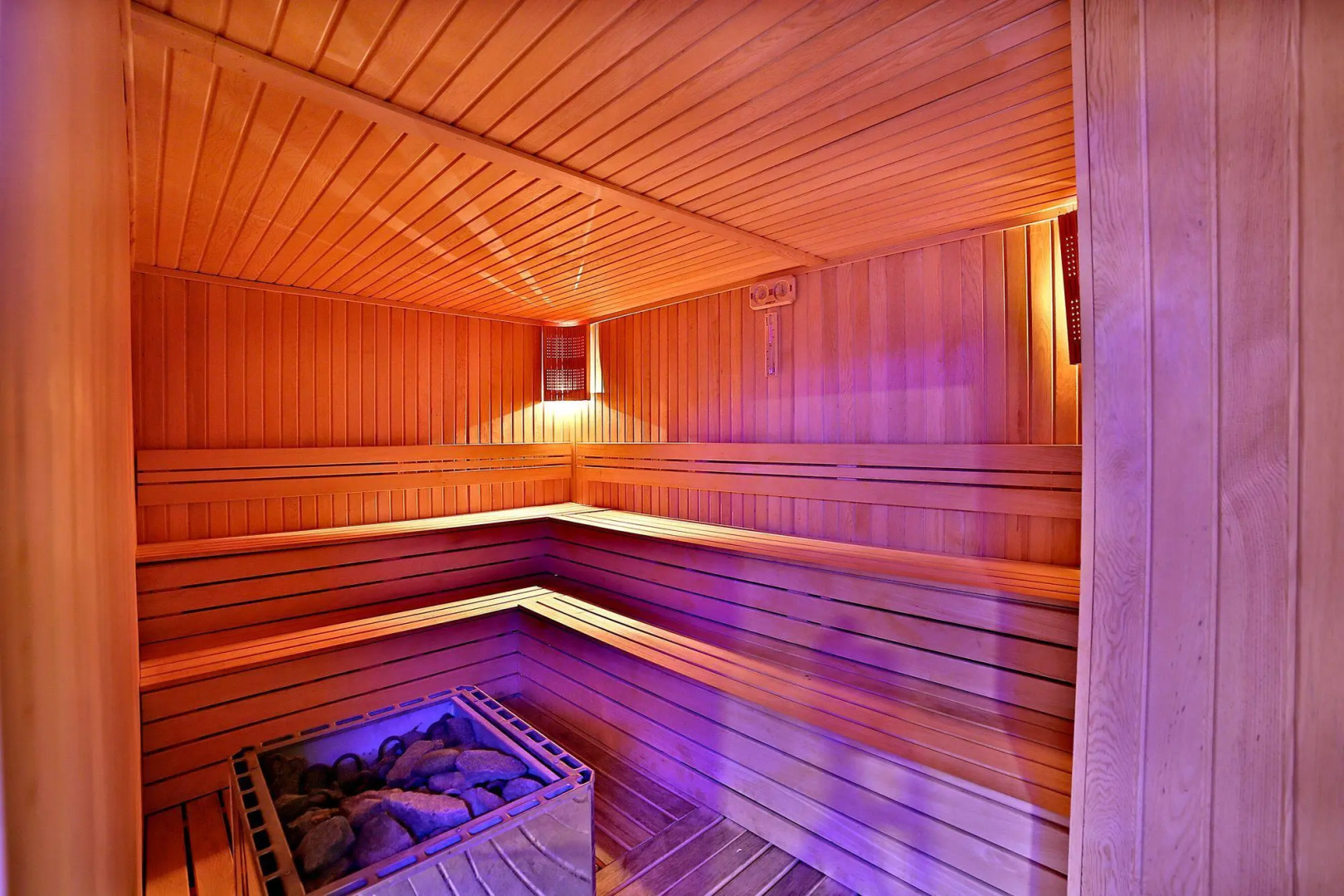 Отель Lady Diana