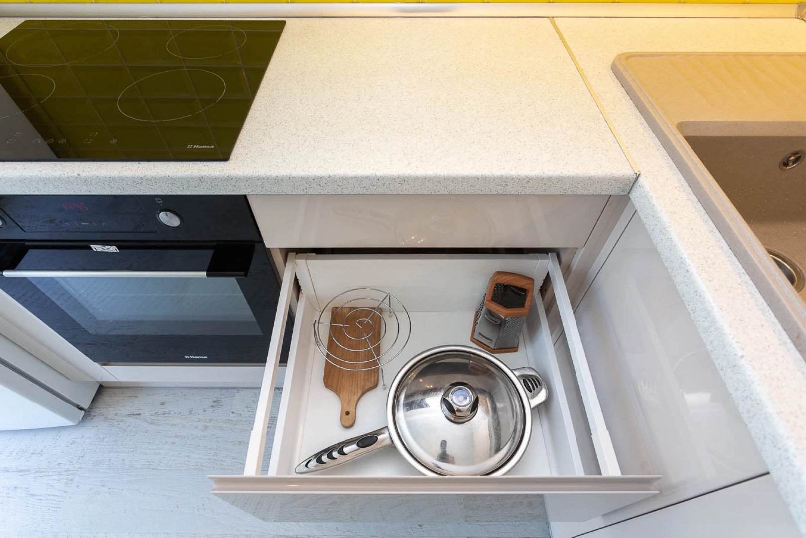 Апартаменты Seven Floor Apartment