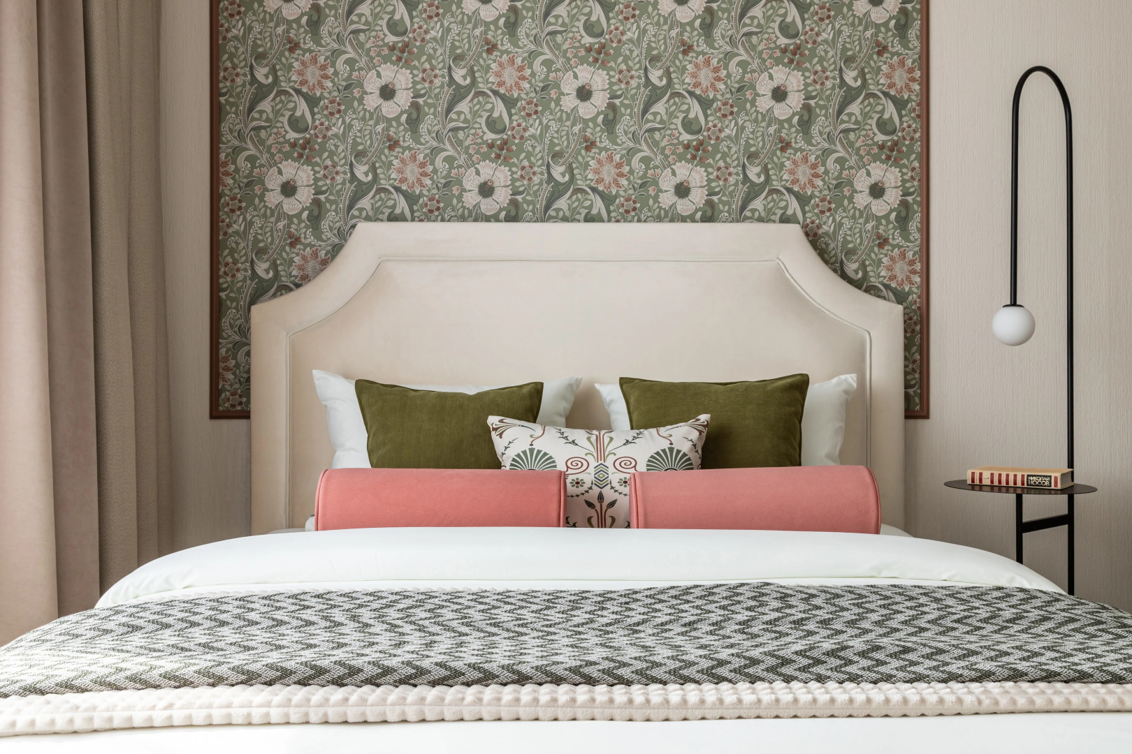 Квартира Moscow Deluxe Apartments Comfy Studio Berzarina