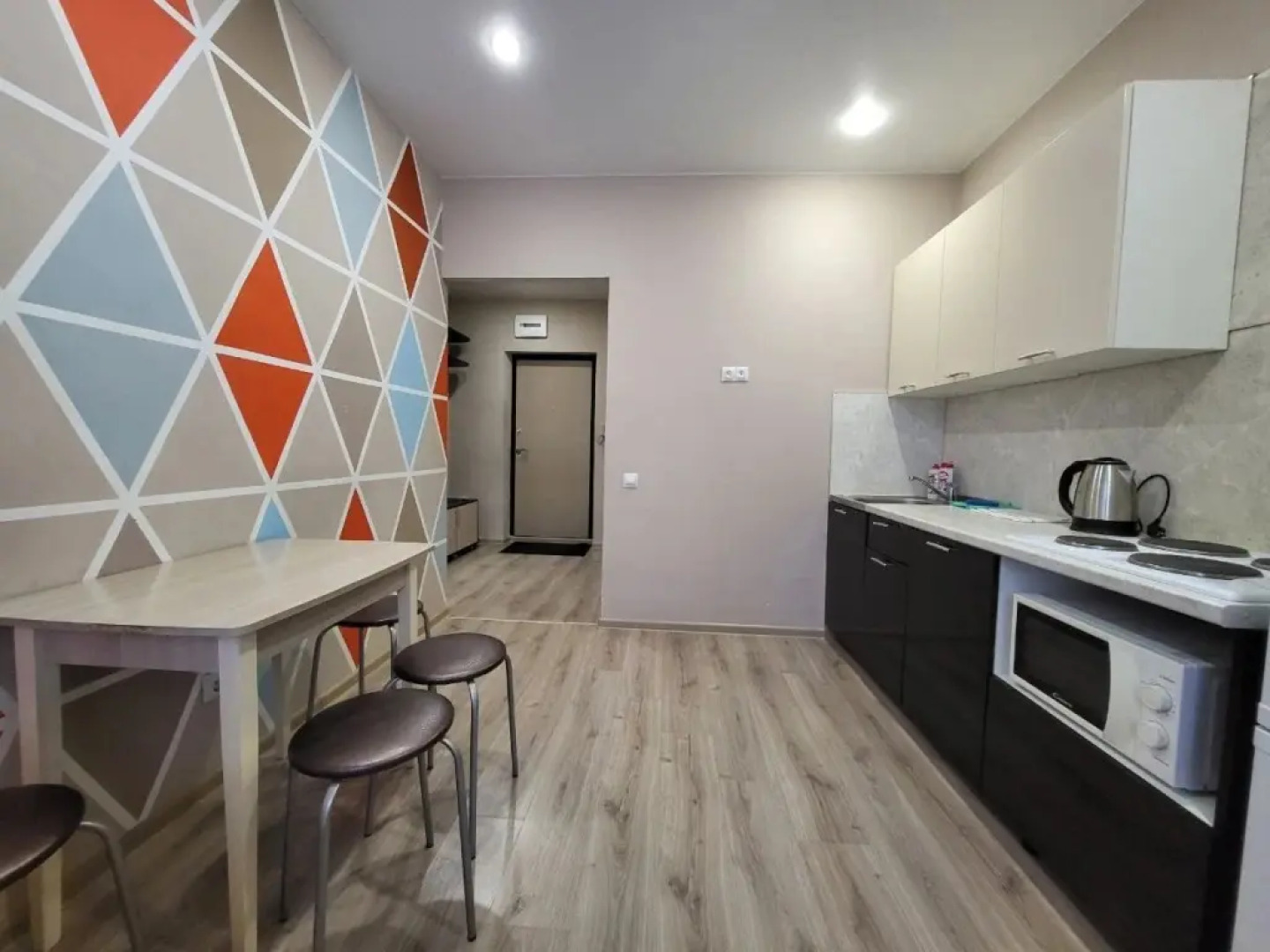 Апартаменты GuestKomi Тентюковская 304 8 этаж