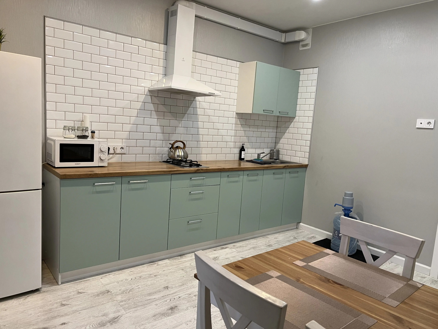 Апартаменты Уютная квартира на Хохлова 8