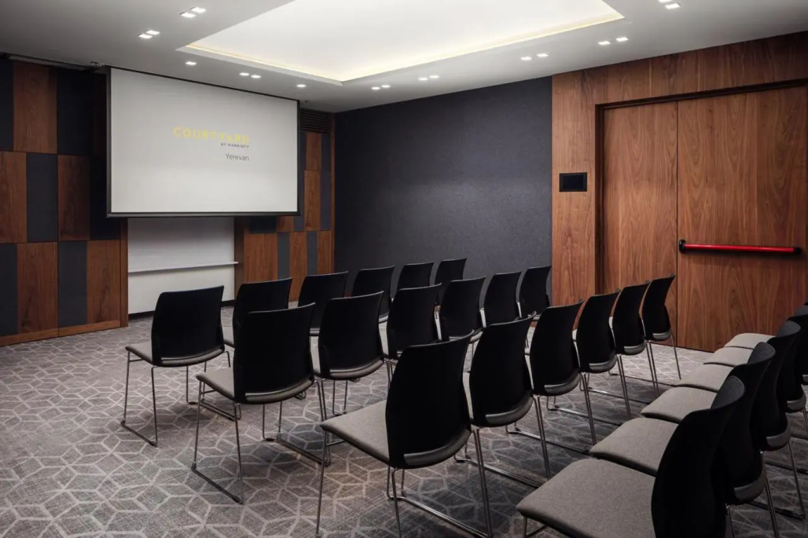 Courtyard By Marriott Yerevan