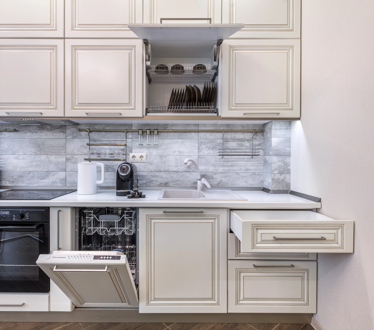 Апартаменты Admiral nearby Hilton 1