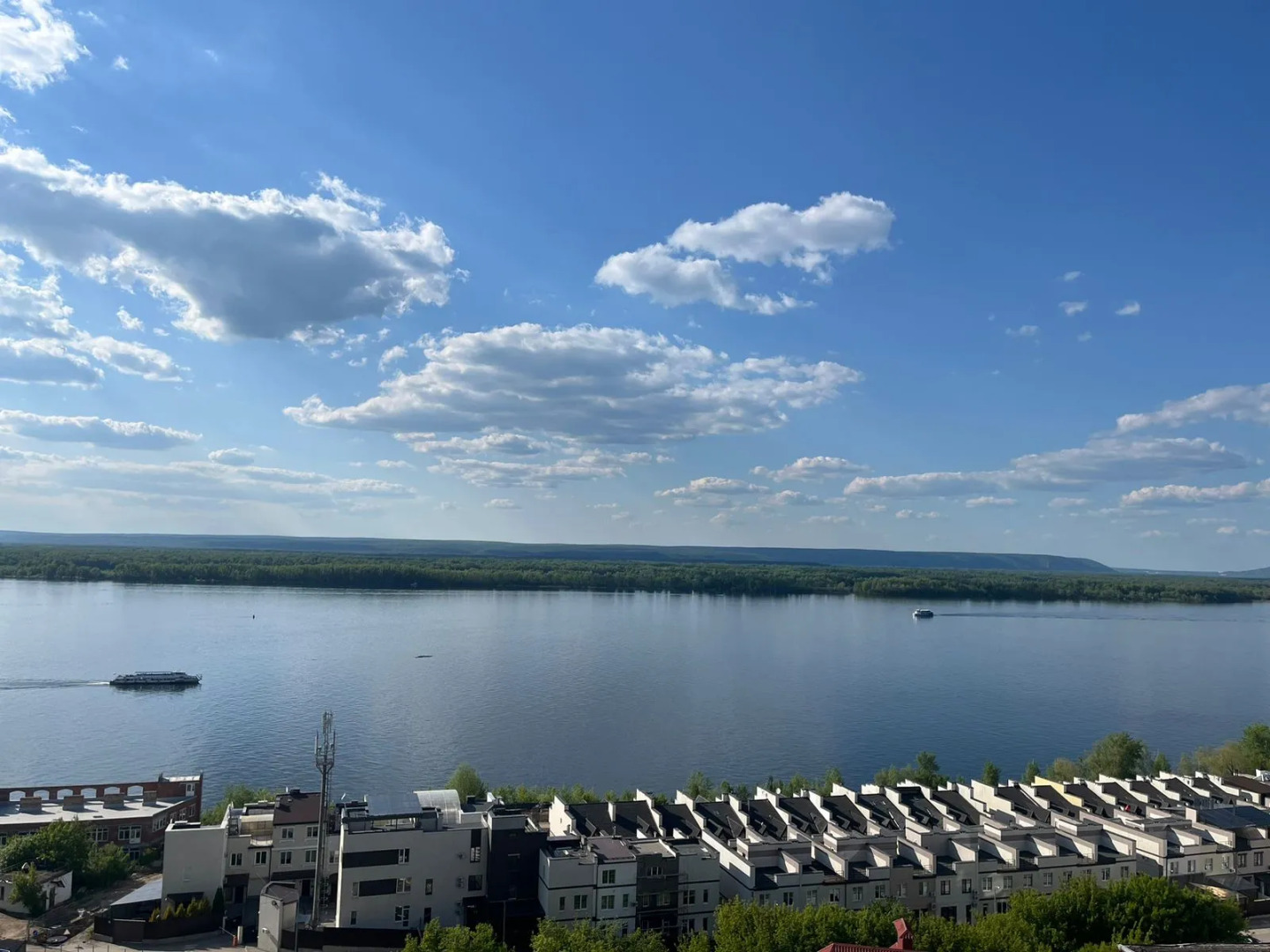 Квартира Уютная на берегу Волги