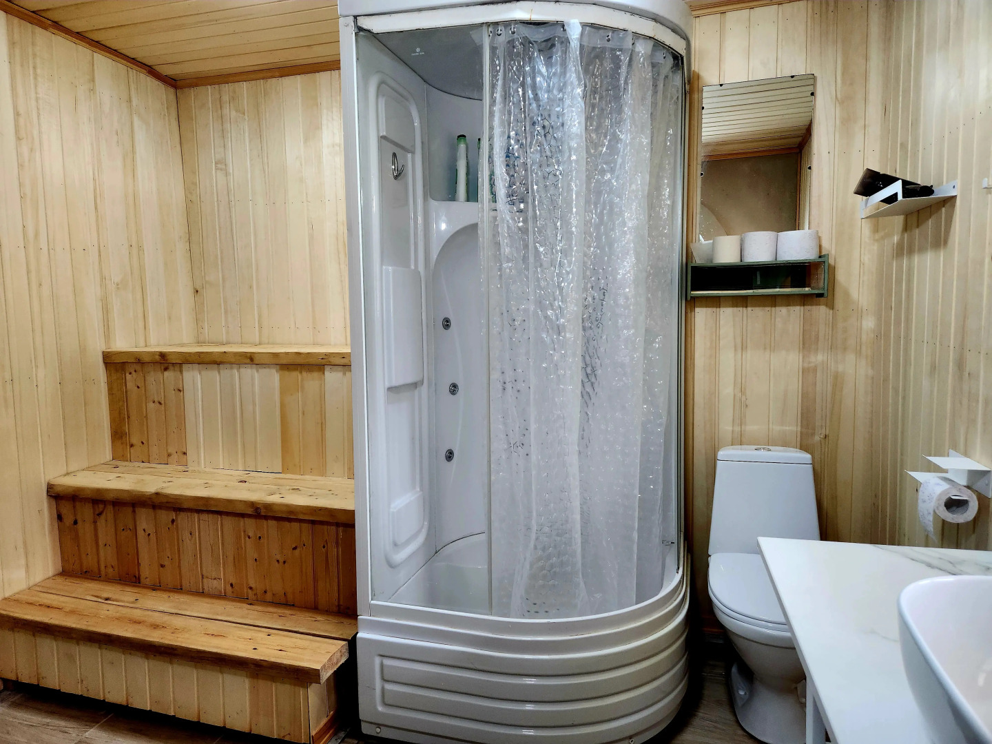 Частный дом Загородный дом с верандой возле Финского залива