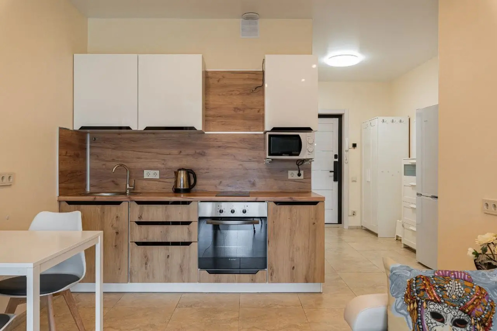 Апартаменты с паркингом на проспекте Независимости