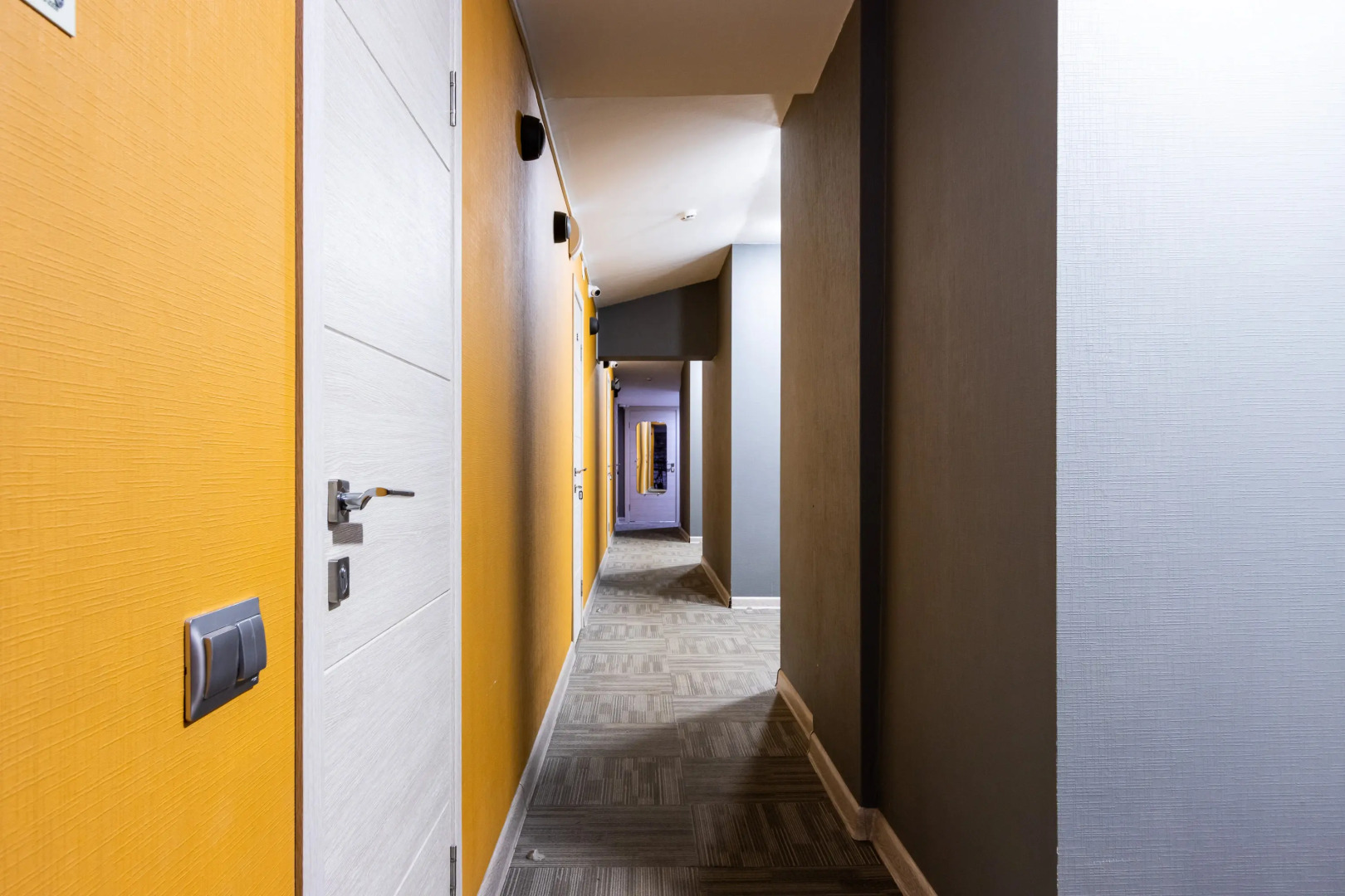 Отель Номера на Сенной