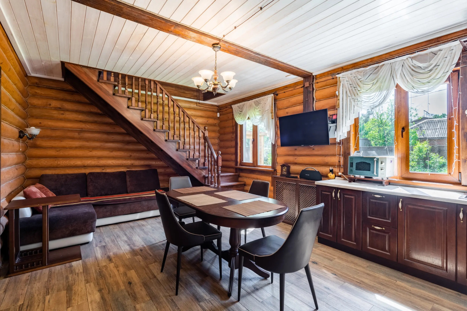 Частный дом Holidayspahouse