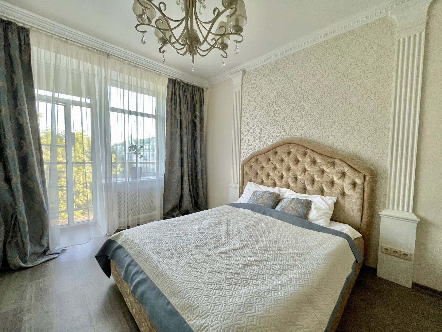 Квартира ТутУютно Людогоща 6/13