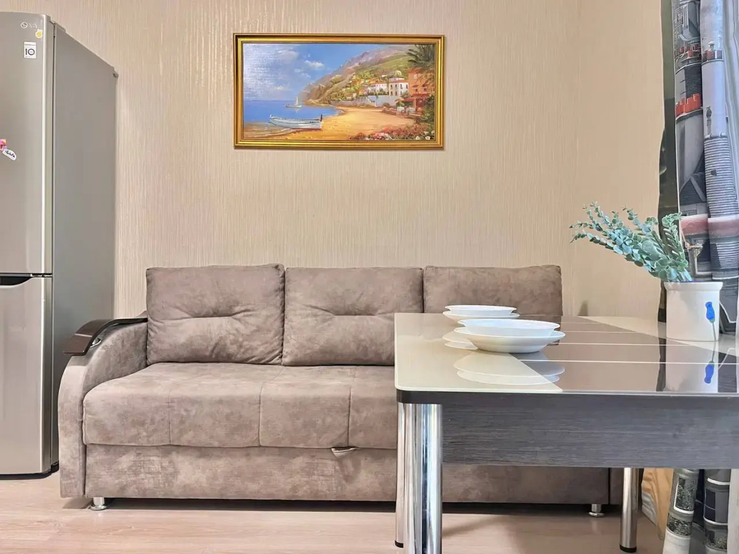 Апартаменты На Революции 52В