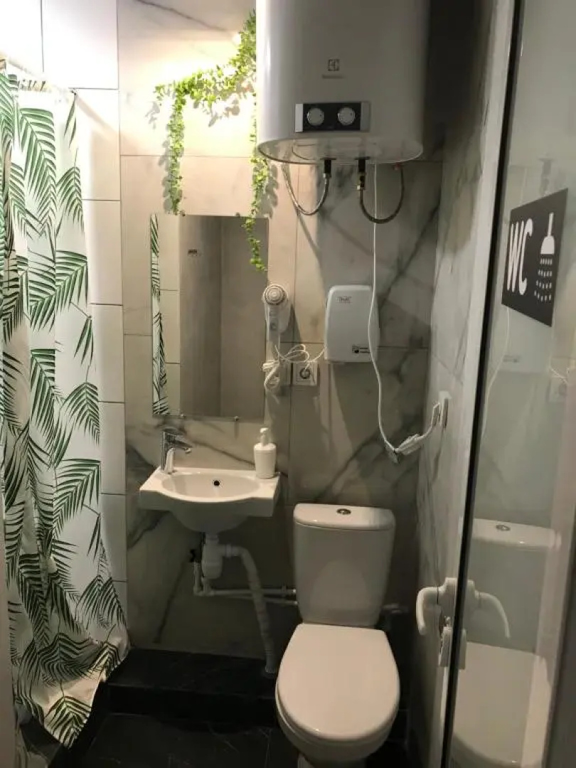 Отель Капсульный отель Shelterz Тульская