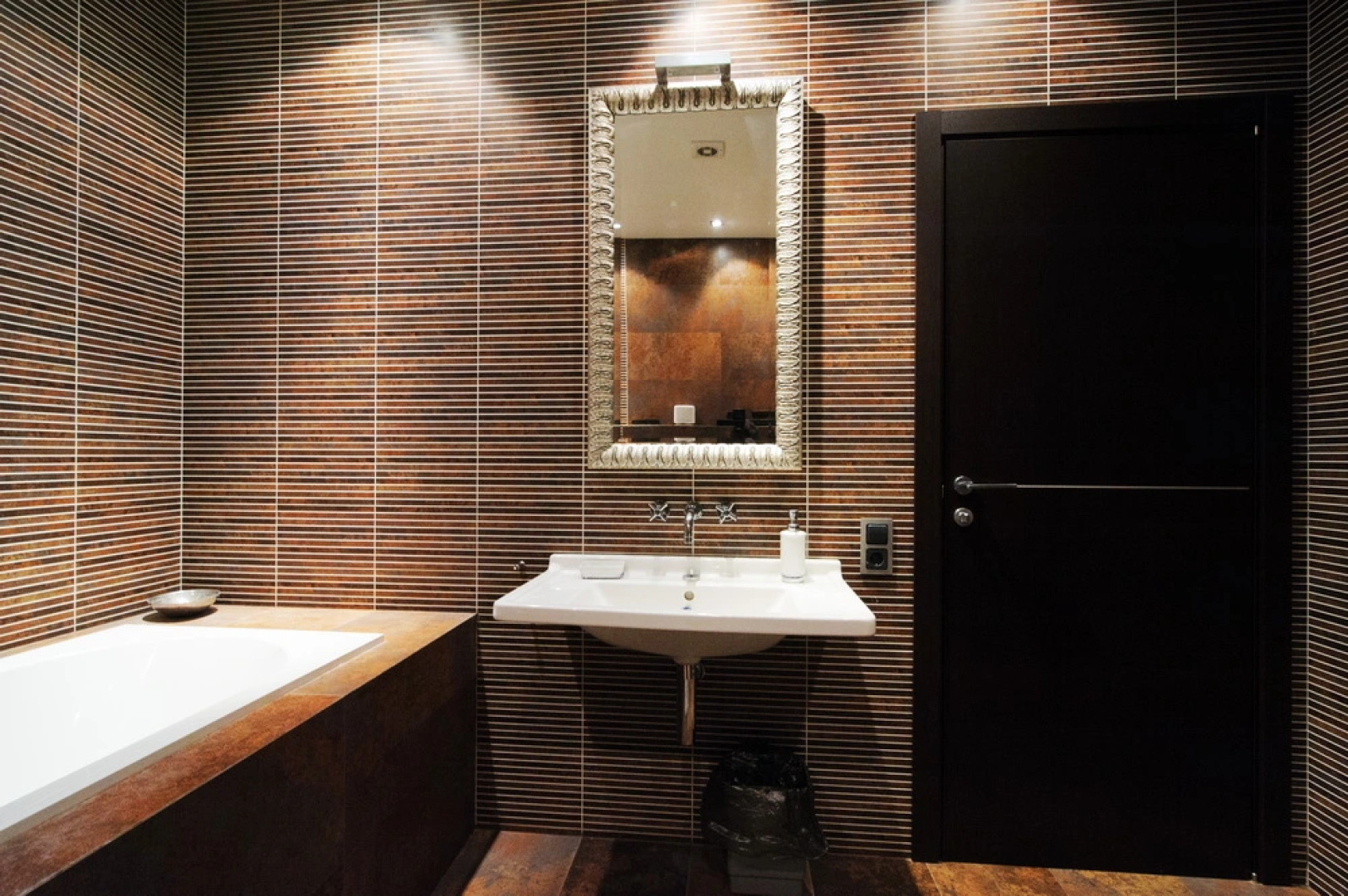 Апартаменты VIP Kvartira на Киселева