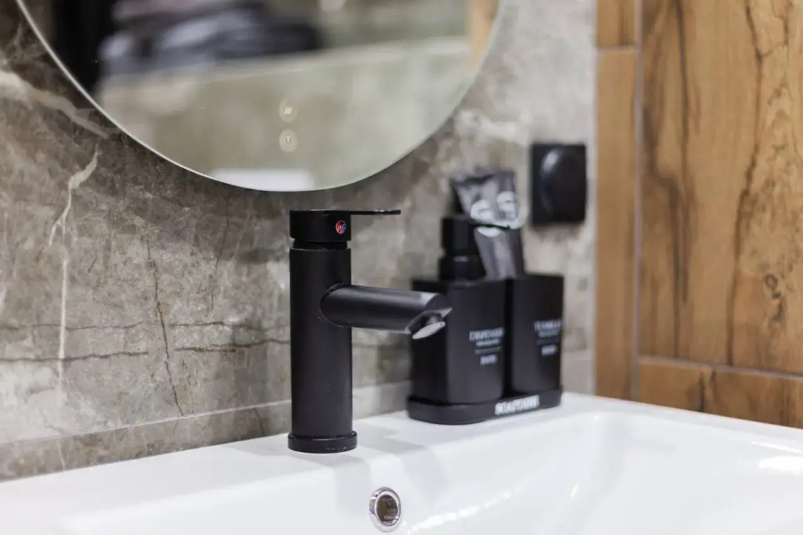 Апартаменты на Физкультурной