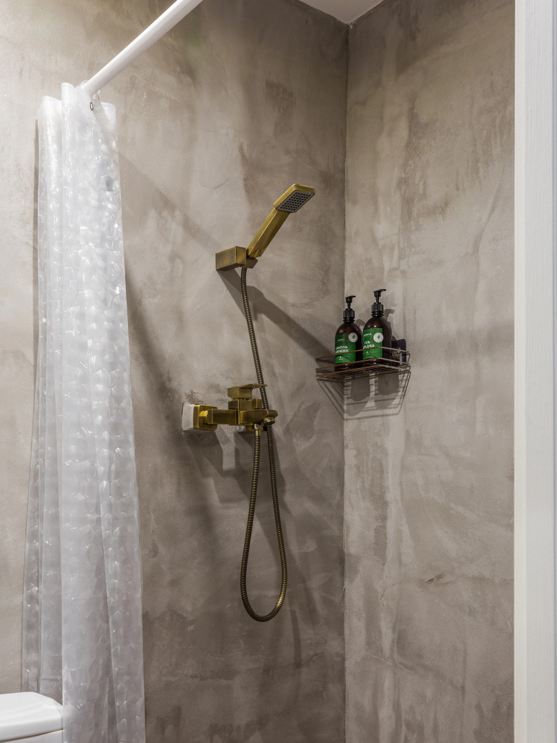 Отель Тихонов