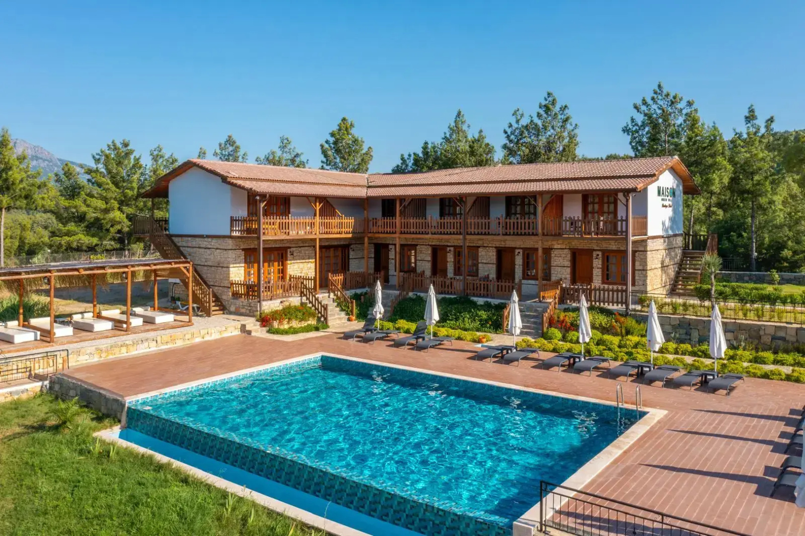 Отель Maison Green Hill