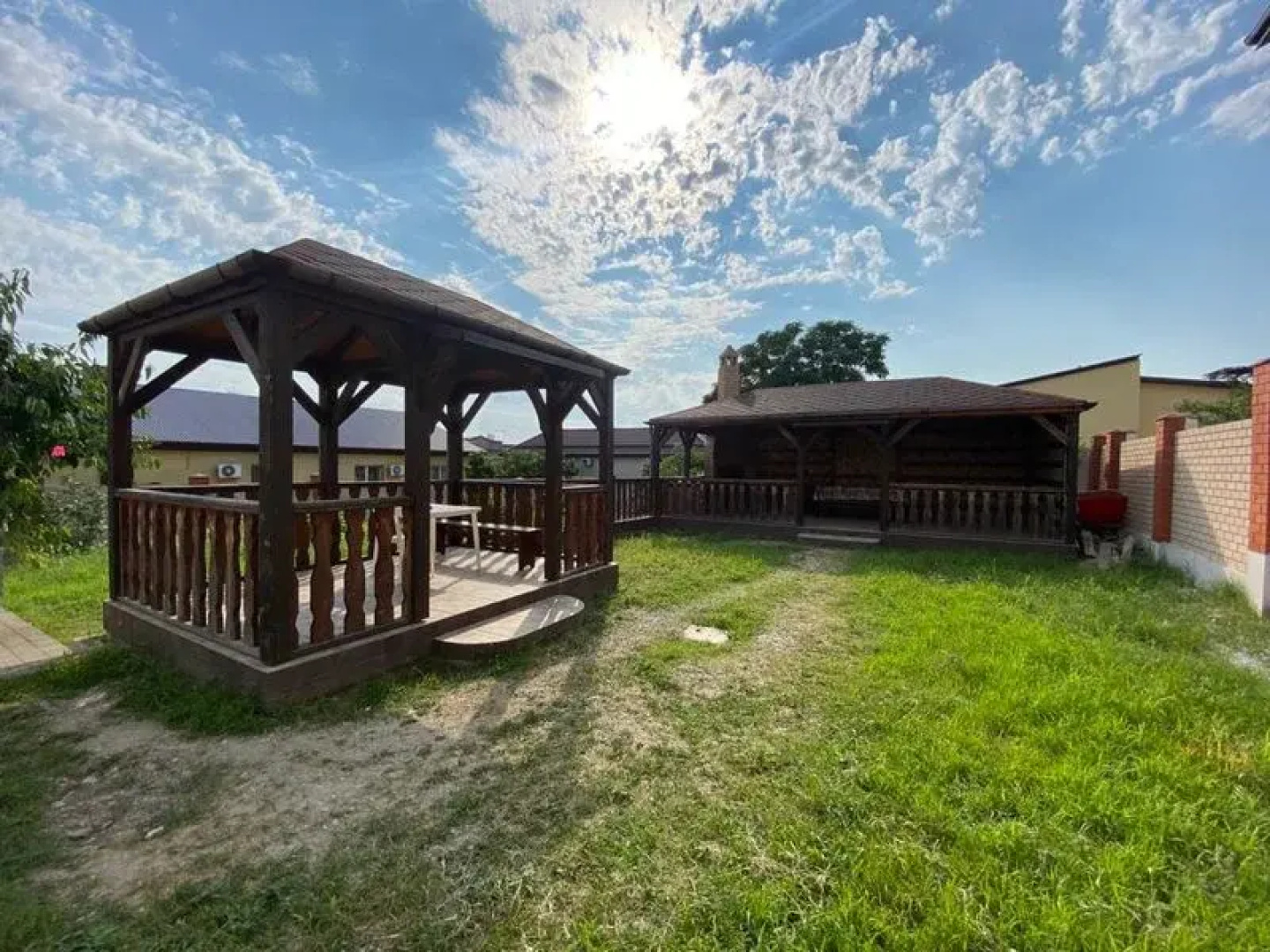 Апартаменты Veles House Дружбы 15