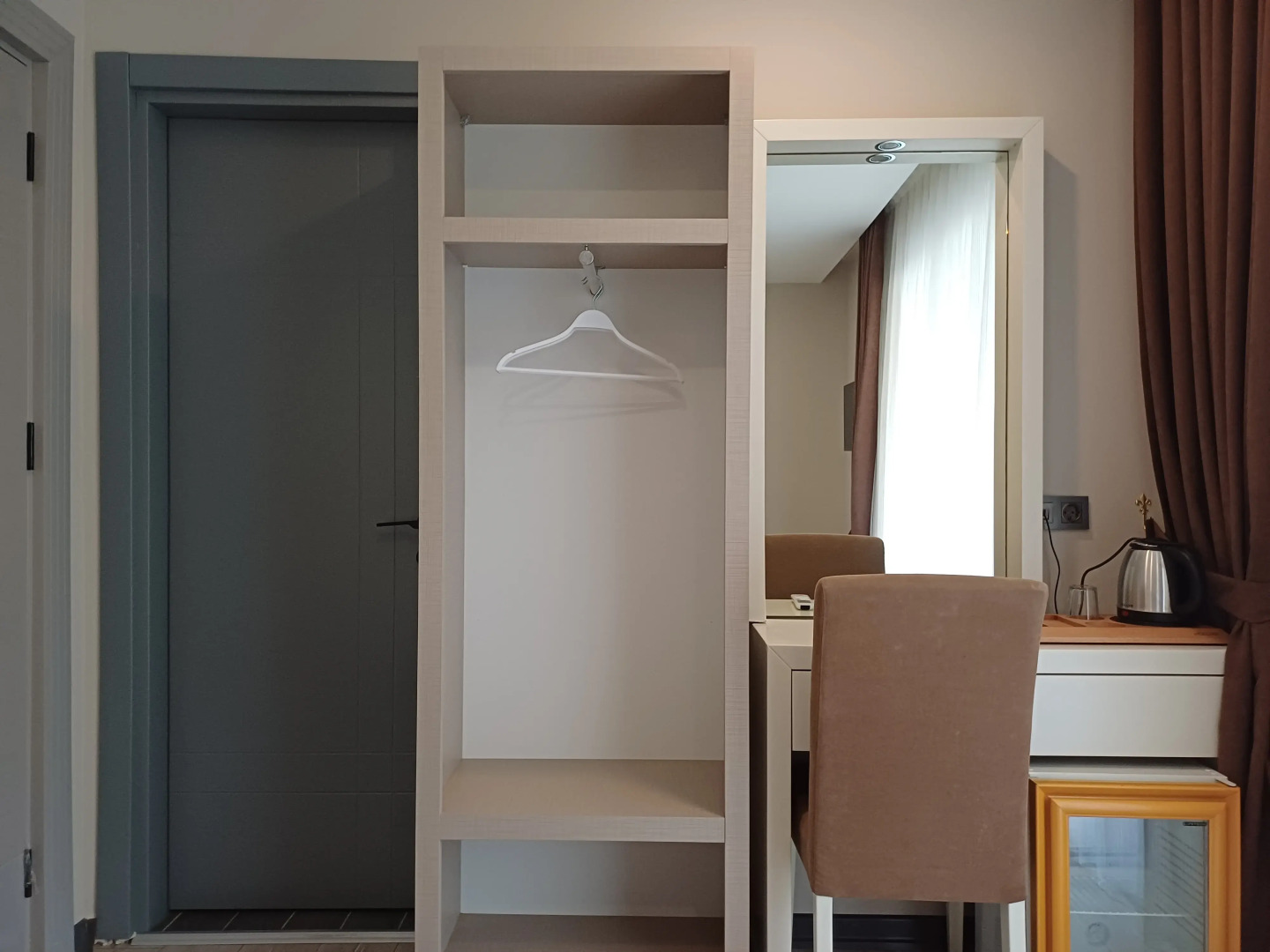 Отель Toprak City Antalya