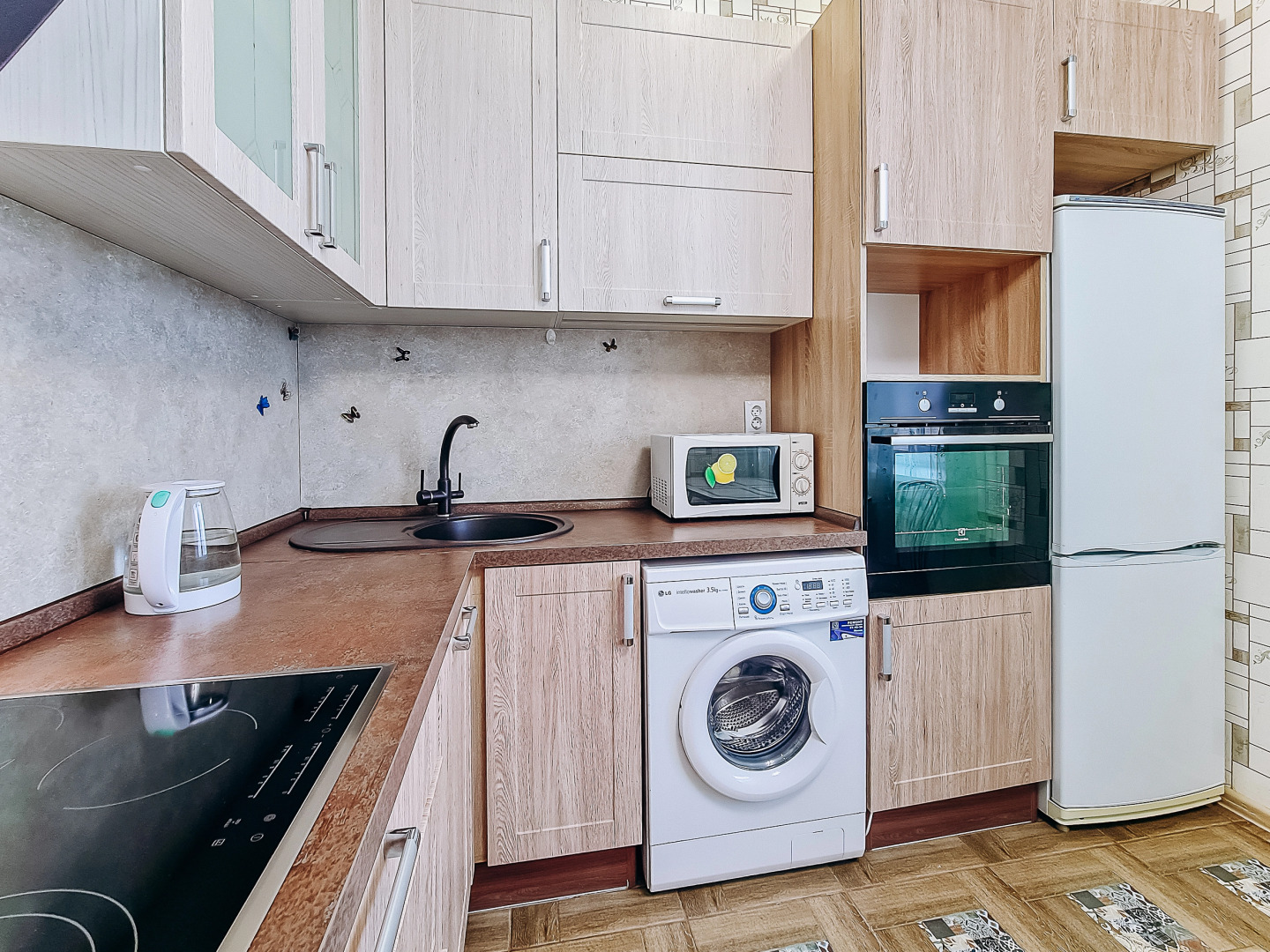 Апартаменты на Мало-Ленинской 167/2