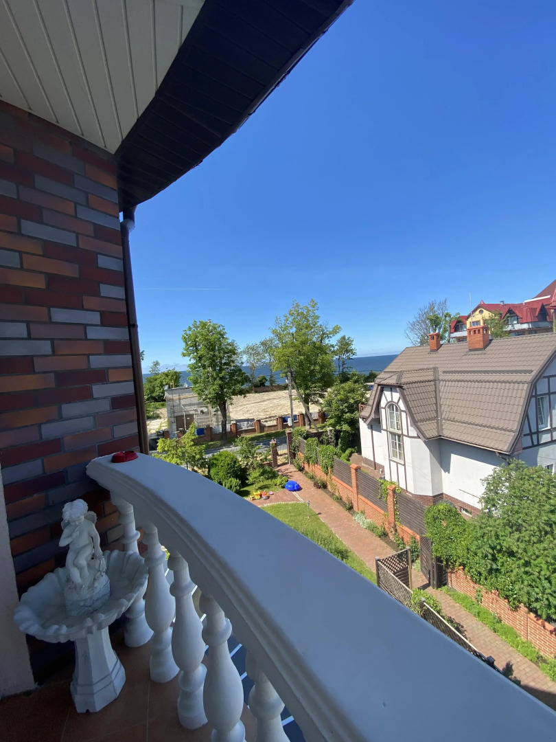 Отель Ренессанс