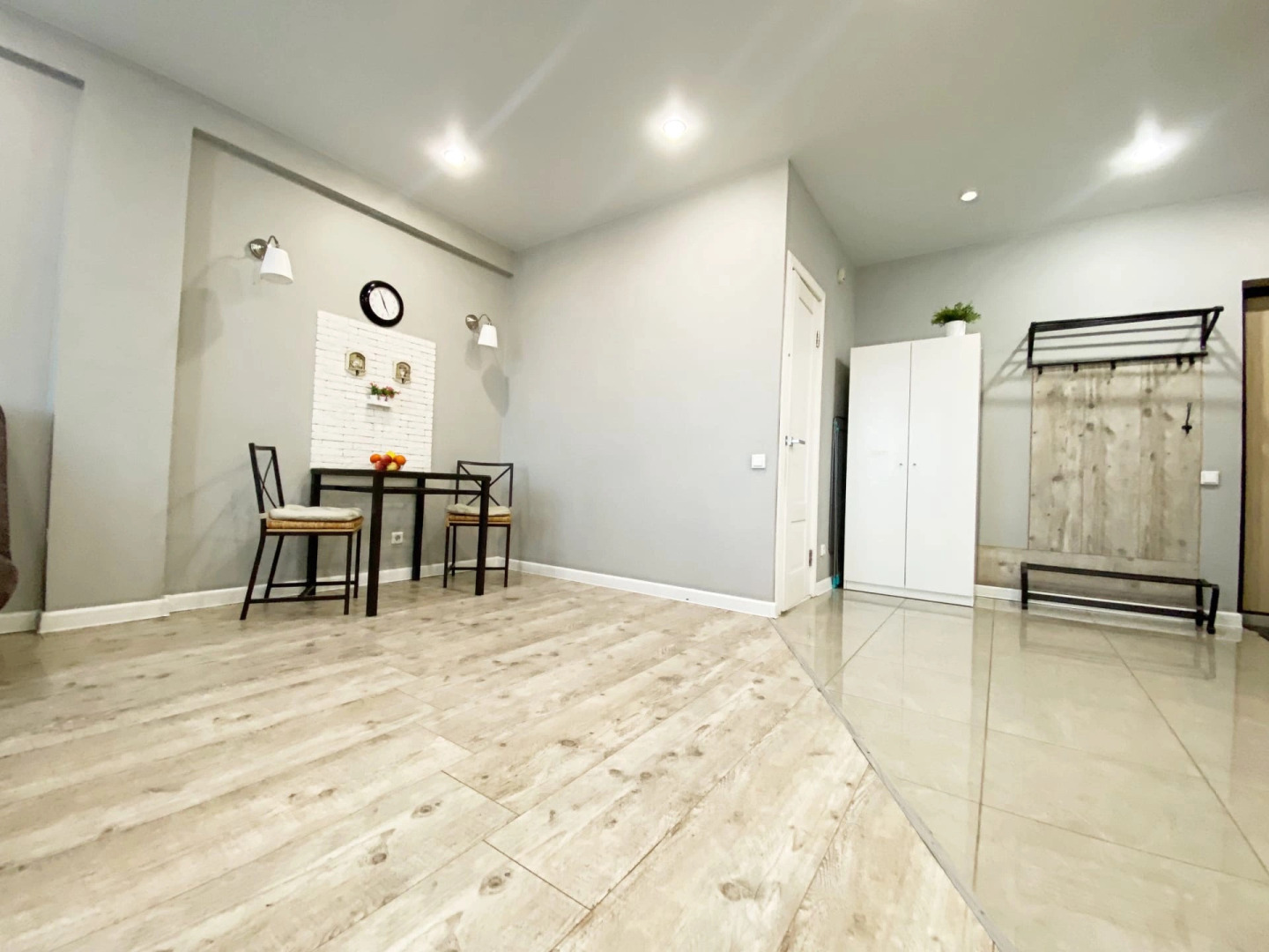 Квартира 2-х Комнатная Квартира на Октябрьском Проспекте 117