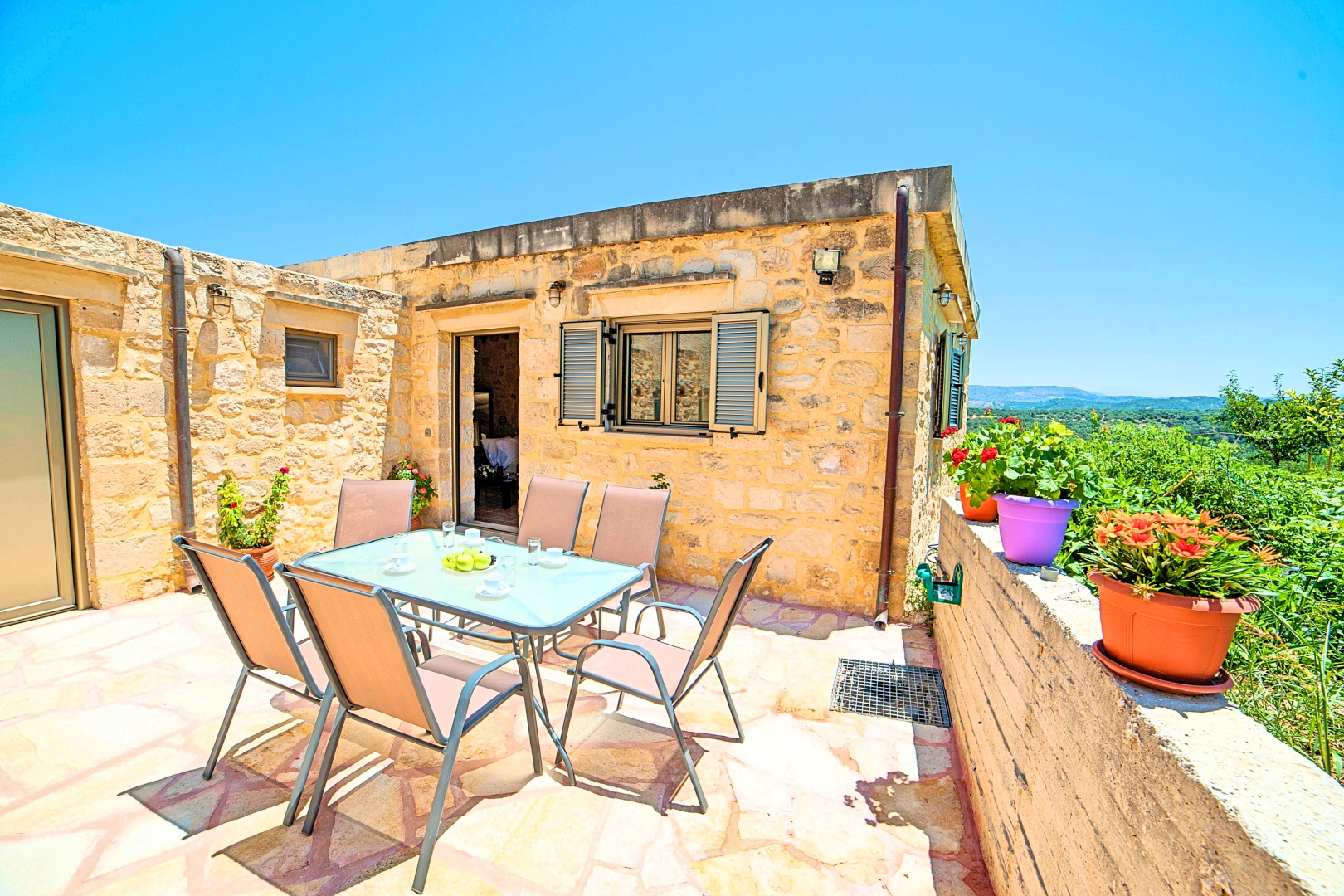 Вилла Cretan Breeze Heated Pool